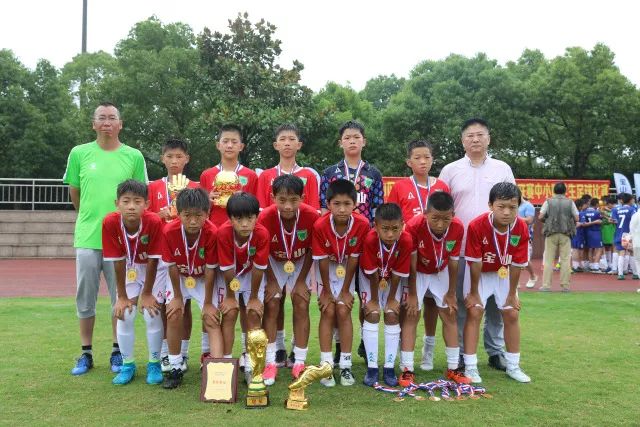 穗安街超五人足球争霸赛 专访广东足坛名嘴陈宁