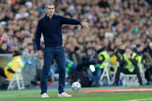 阿伦25+20骑士负热火 步行者大胜送活塞4连败